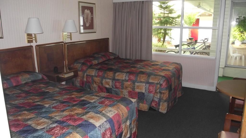 Hyatt House Virginia Beach / Oceanfront Room photo